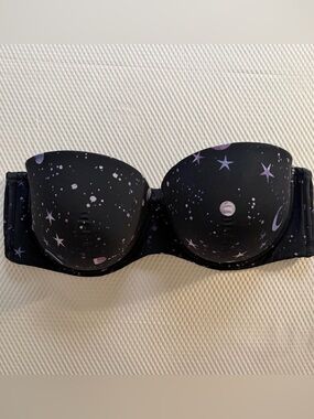 Torrid 42D Black Strapless Bra Celestial Stars Moon Print Padded Underwire